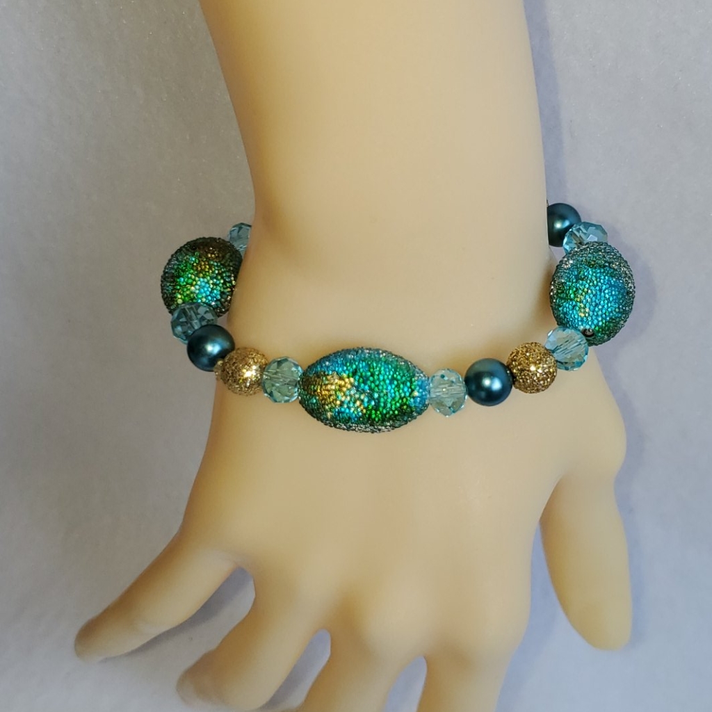 Womens Aqua, Blue, & Gold Beaded Stretch Bracelet